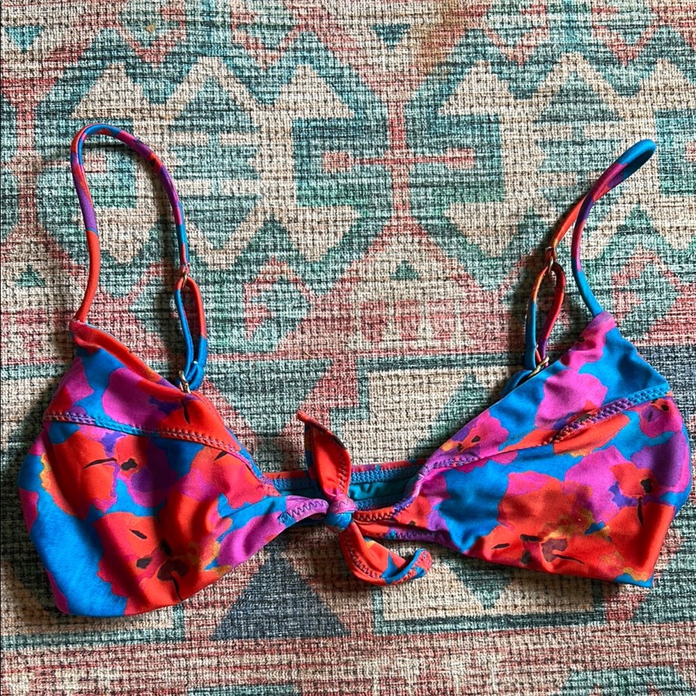 VIX Mabel knot bikini top